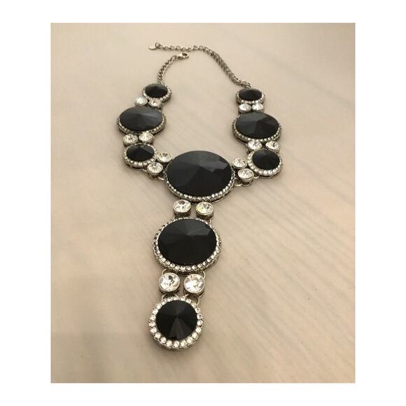 Butler and Wilson Black Faceted Resin Crystal/Rhinestone Y statement NECKLACE - Picture 6 of 8